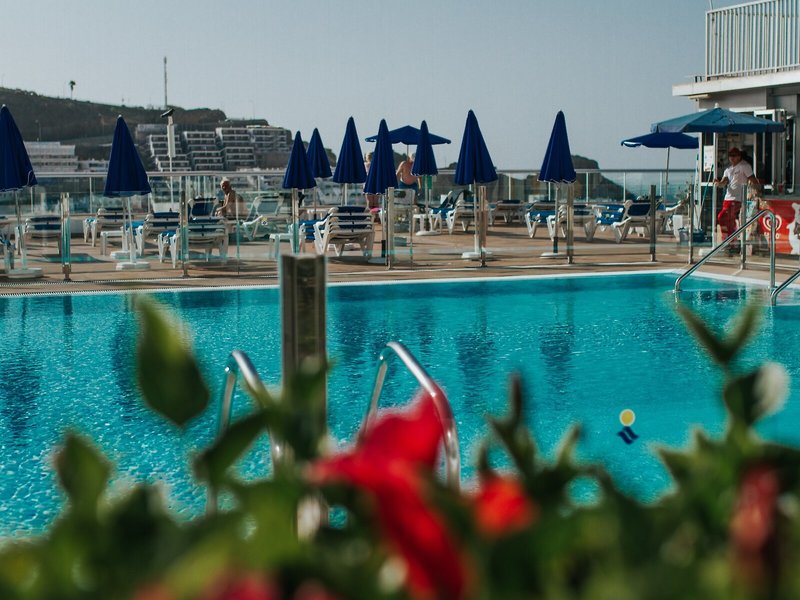 Servatur Montebello 12