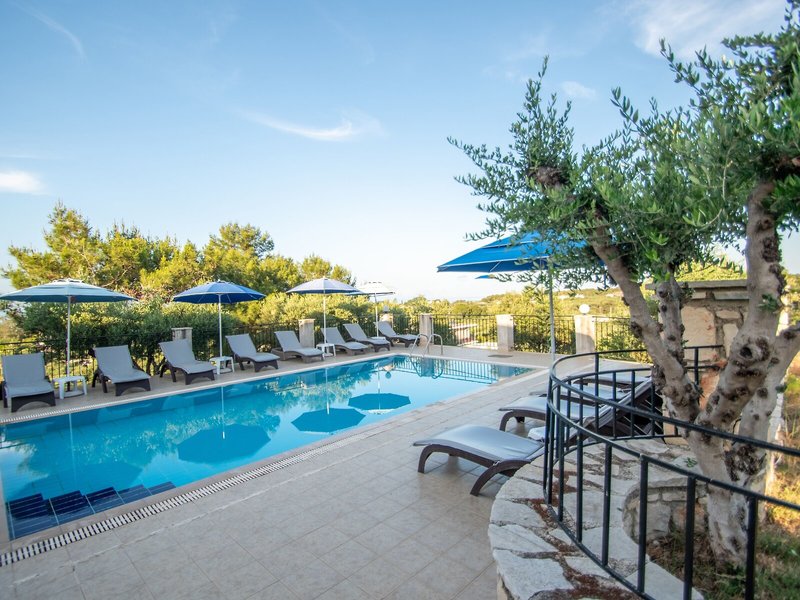 Aeolos Villas 13
