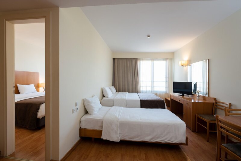 Angela Hotel Downtown Rooms 7