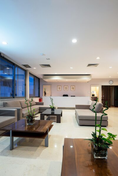 Angela Hotel Downtown Rooms 13