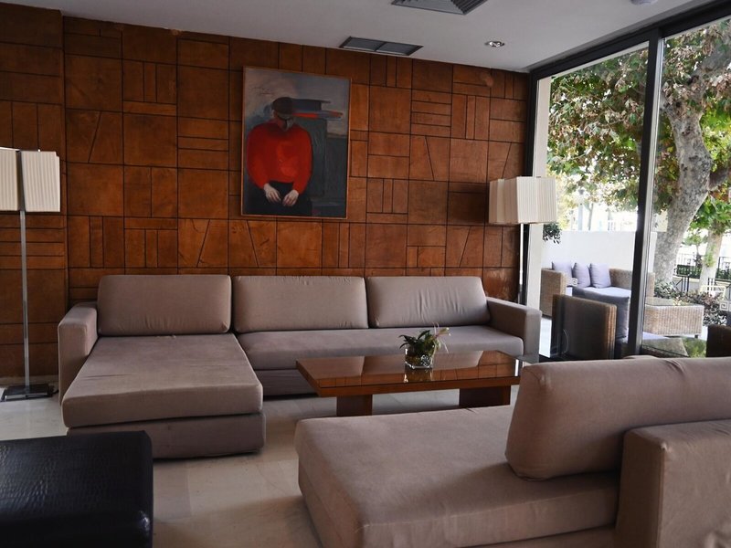 Angela Hotel Downtown Rooms 10