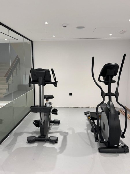 Angela Hotel Downtown Rooms 24