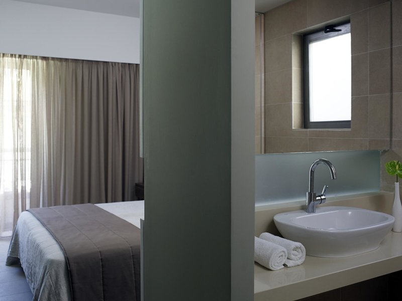 Angela Hotel Downtown Rooms 27