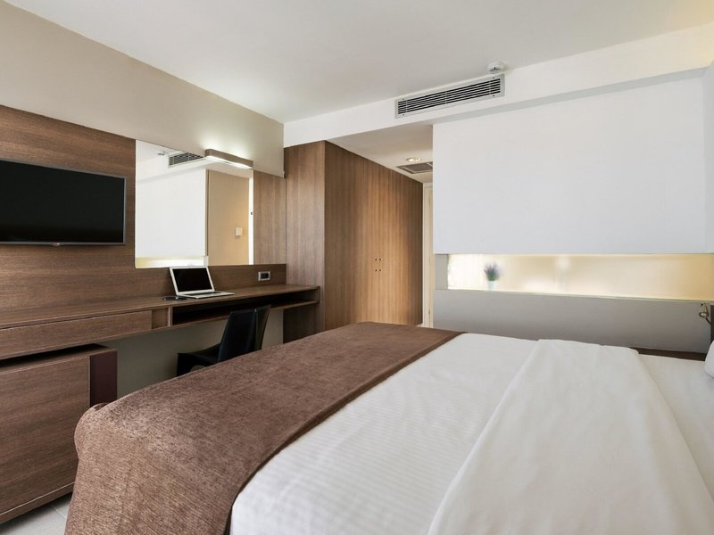 Angela Hotel Downtown Rooms 31