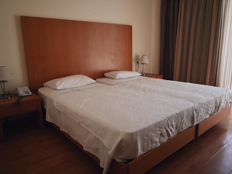 Angela Hotel Downtown Rooms 32