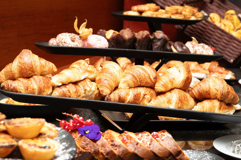 VIP Executive Art’s Hotel 6