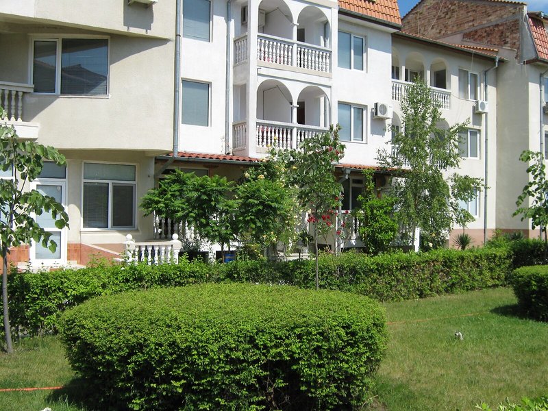 Bravo Apartments 1