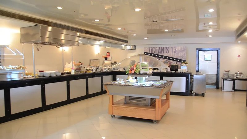 Elysees Dream Beach Hotel 12