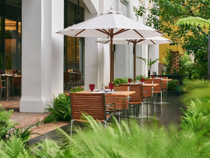Hotel Stripes Kuala Lumpur, Autograph Collection 13