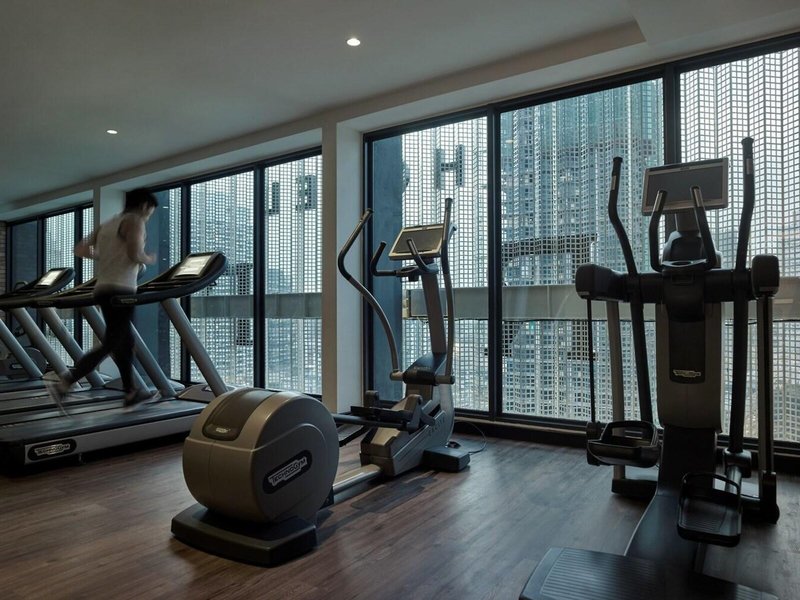Hotel Stripes Kuala Lumpur, Autograph Collection 18
