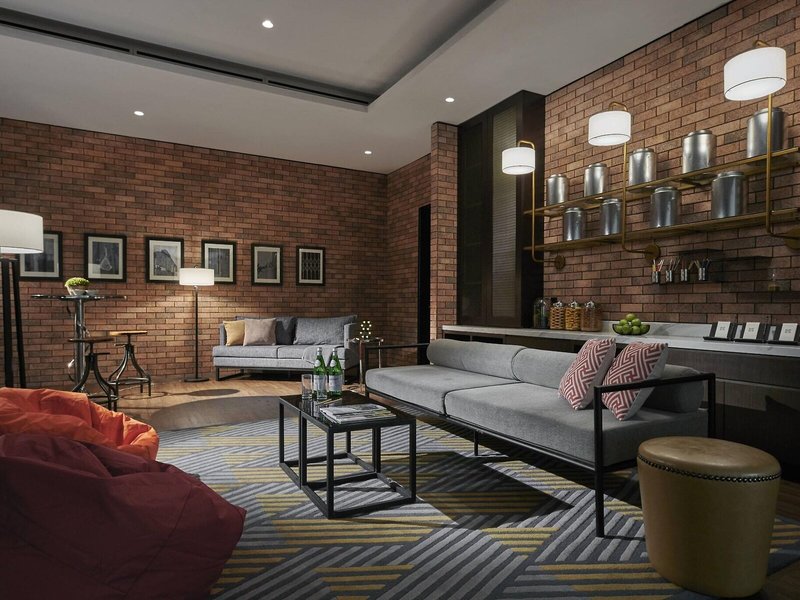 Hotel Stripes Kuala Lumpur, Autograph Collection 26