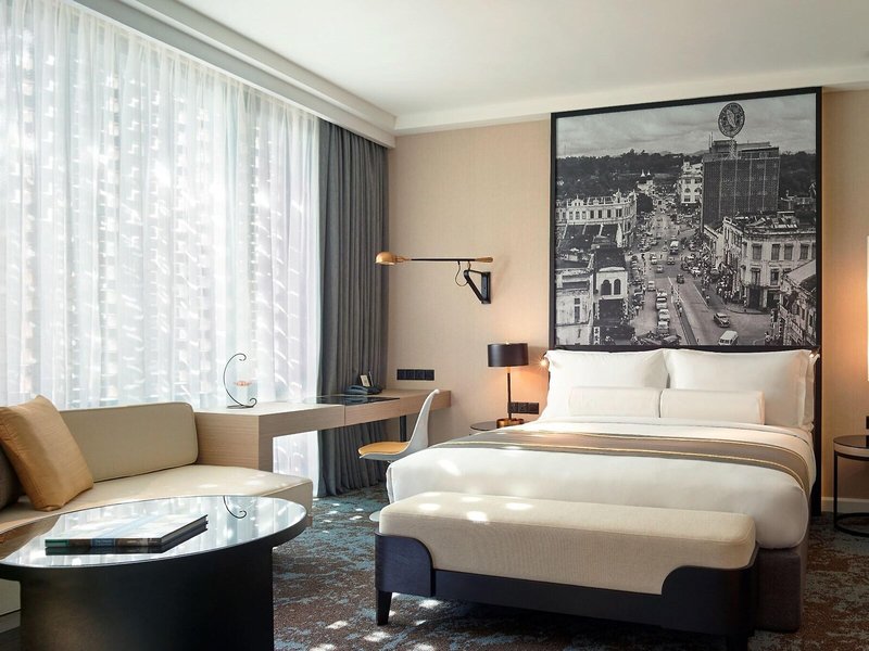 Hotel Stripes Kuala Lumpur, Autograph Collection 27