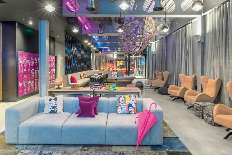 Moxy London Excel