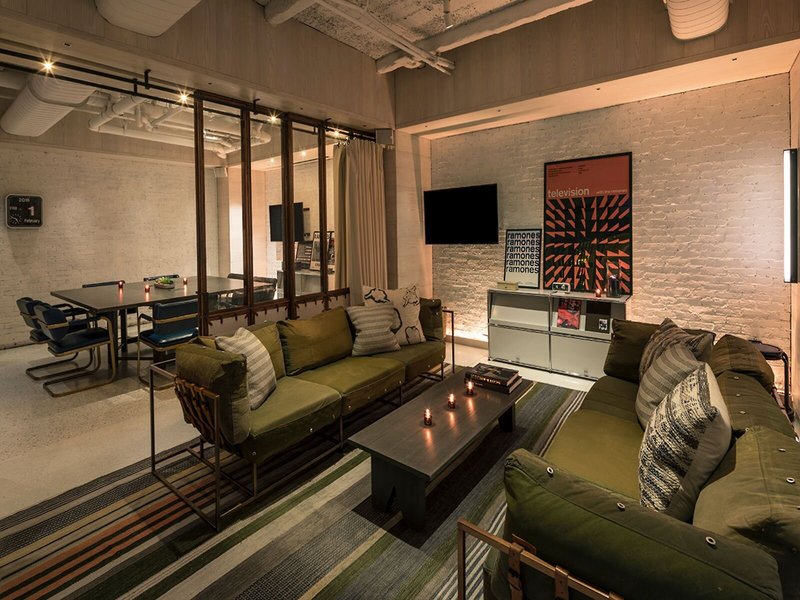 MOXY NYC Times Square 14