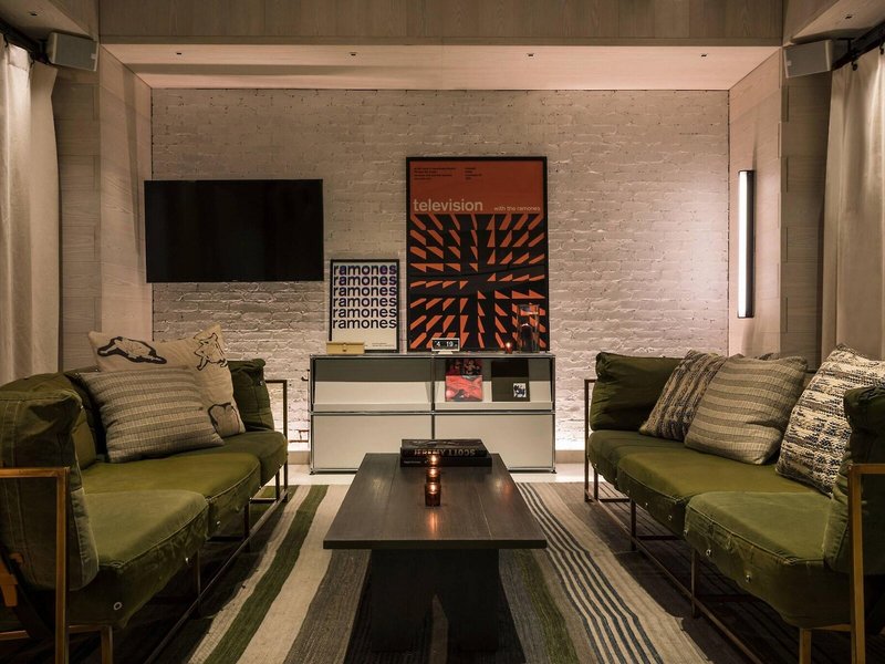 MOXY NYC Times Square 39