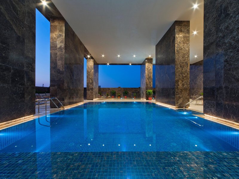 Voco Doha West Bay Suites 13