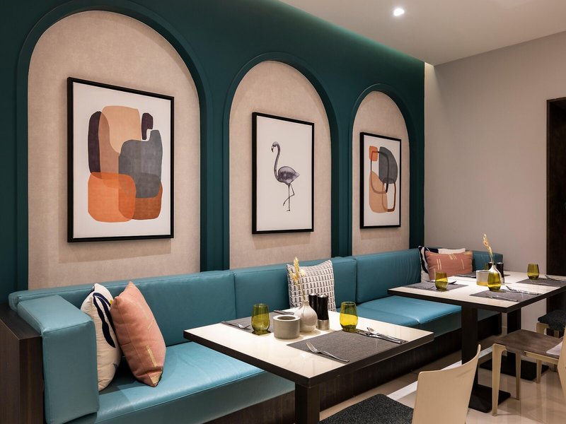 Voco Doha West Bay Suites 22