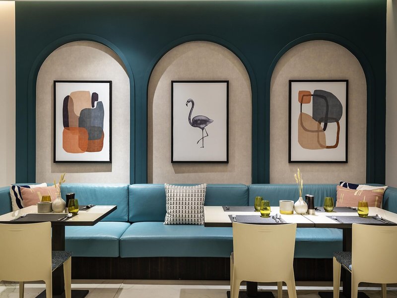 Voco Doha West Bay Suites 23