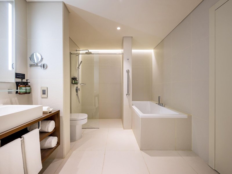 Voco Doha West Bay Suites 50