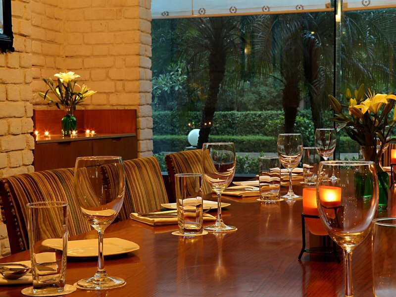 The Metropolitan Hotel & Spa 8