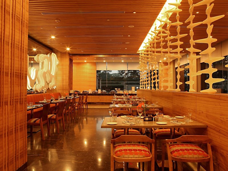 The Metropolitan Hotel & Spa 14