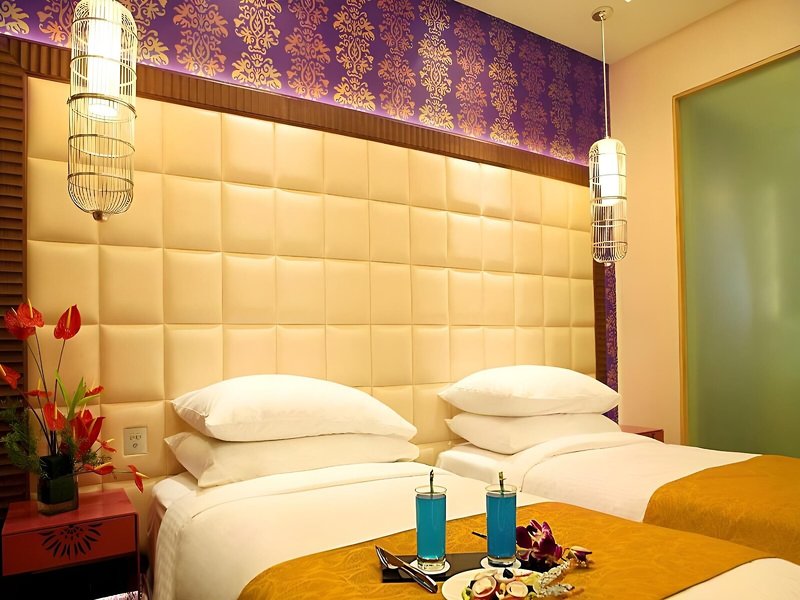 The Metropolitan Hotel & Spa 25