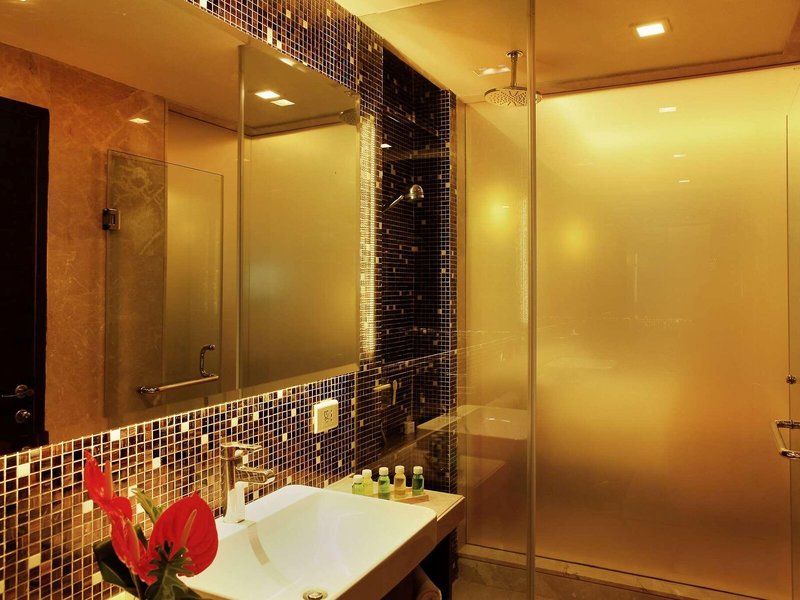 The Metropolitan Hotel & Spa 29