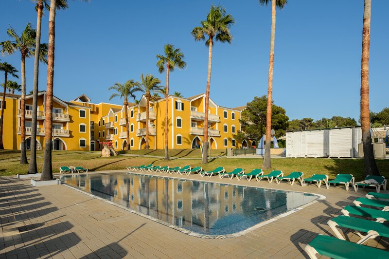 Vacances Menorca Resort - Blanc Palace 9