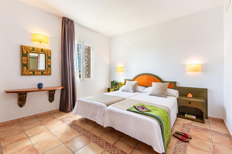 Vacances Menorca Resort - Blanc Palace 36