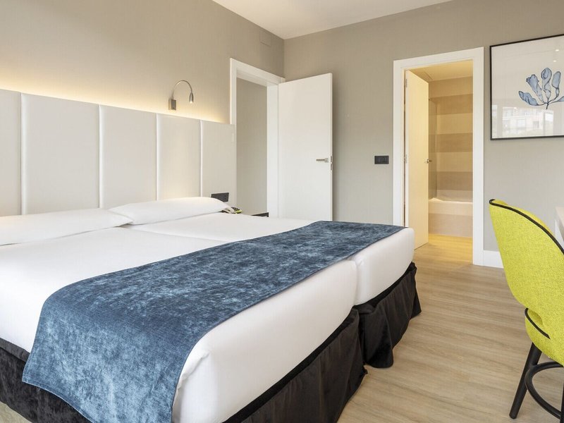 Ilunion Caleta Park 50