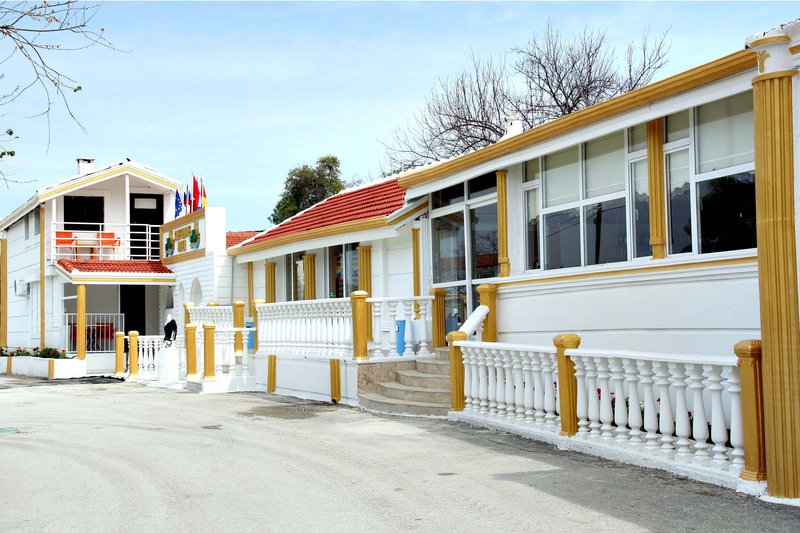 Side Temple Hotel 1