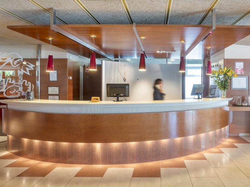 Aqua Hotel Montagut Suites 13