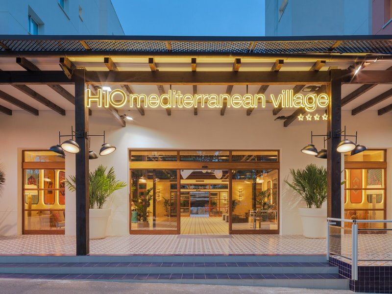 H10 Mediterranean Village 2 - Exterior