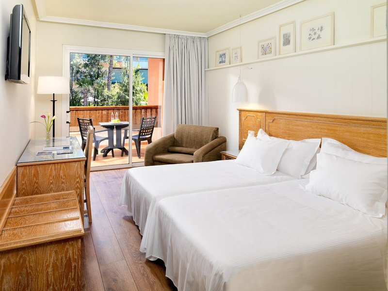 H10 Mediterranean Village 49 - Room Example