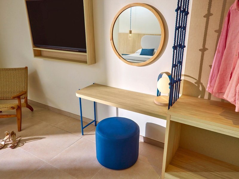 Tui Blue Victoria Menorca 33 - Room Example