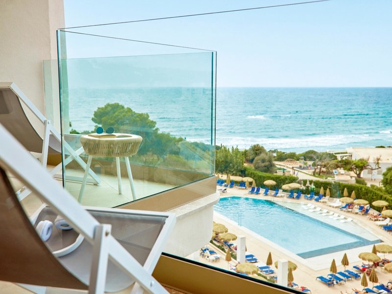 Tui Blue Victoria Menorca 36 - Room Example