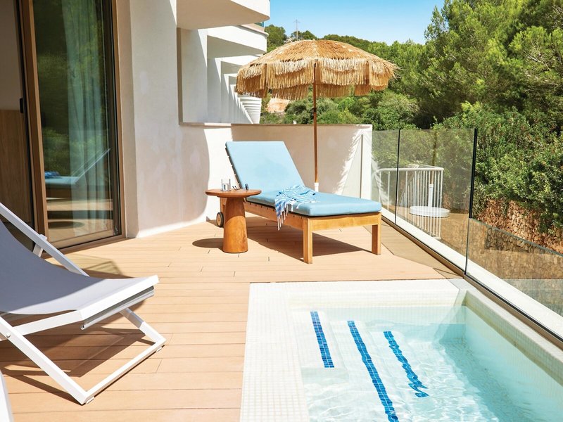 Tui Blue Victoria Menorca 39 - Room Example