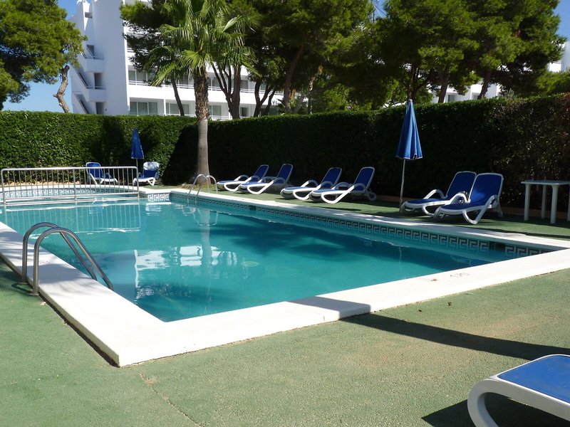 Apartamentos Vista Playa 10 - Outdoor Pool