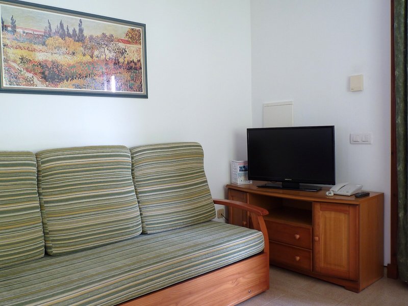 Apartamentos Vista Playa 22 - Room Example