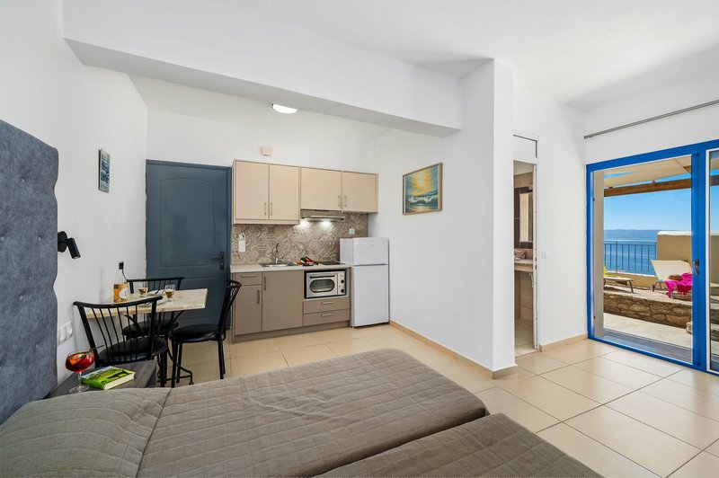 Ariadne Apartments & Studios Agia Galini 11