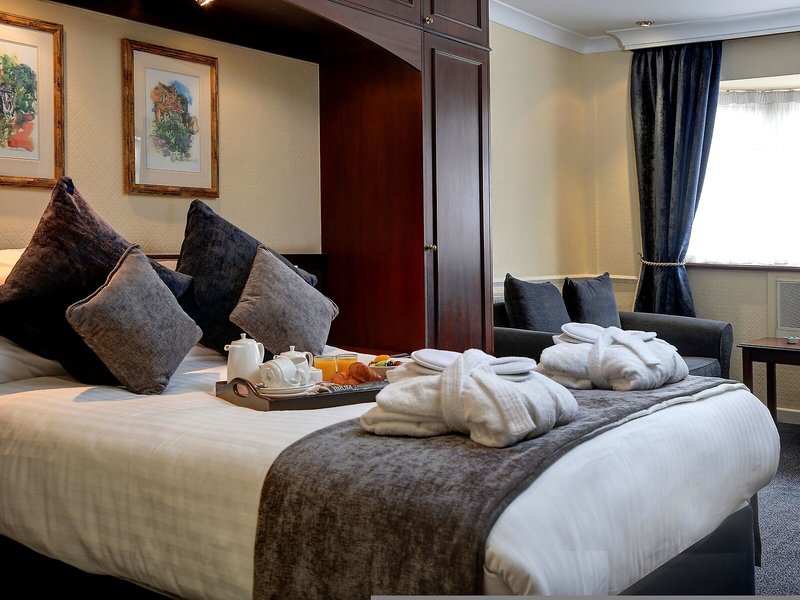 Moor Hall Hotel & Spa 11