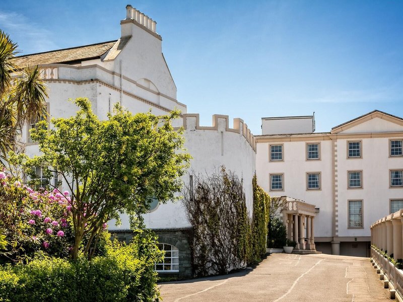 North West Castle 1