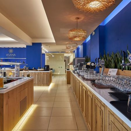 Asana Hotel 6