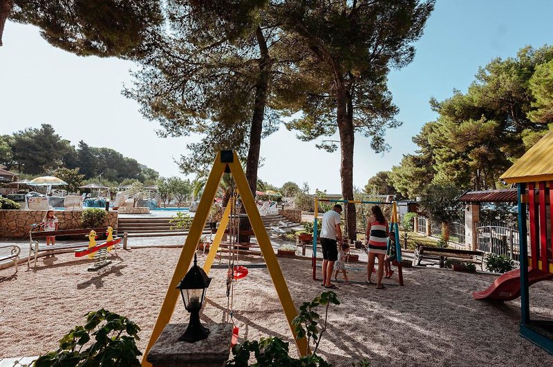 Matilde Beach Resort 4