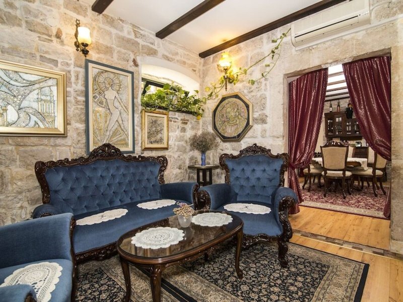Heritage Hotel Pasike 11