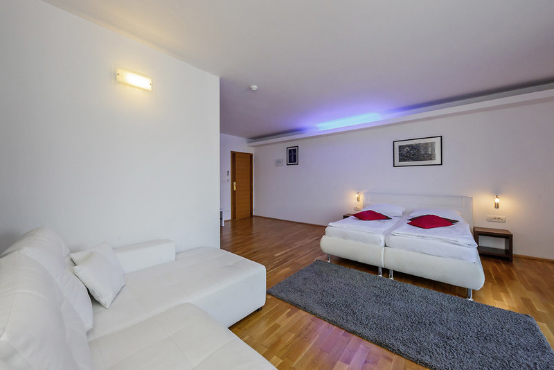 Hotel Sveti Kriz 18