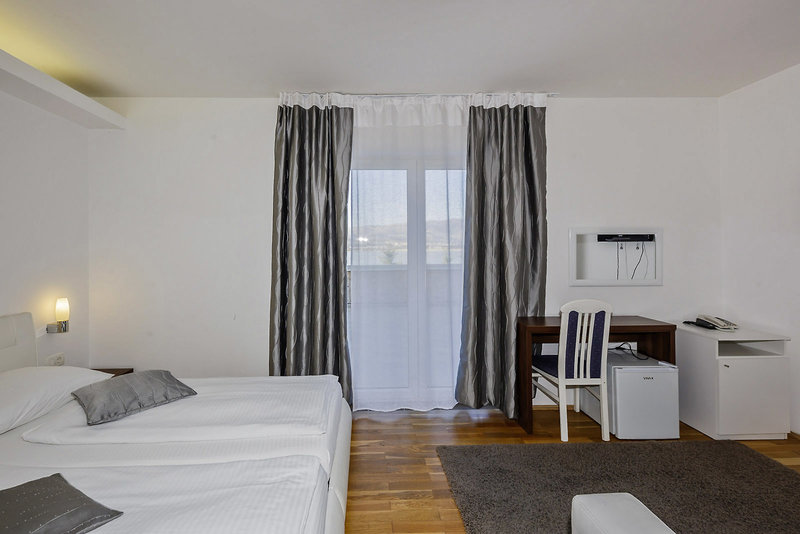 Hotel Sveti Kriz 20