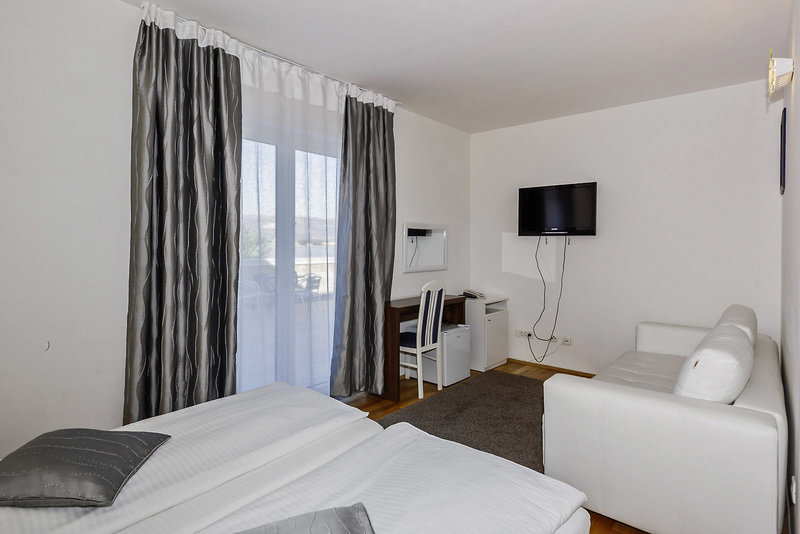 Hotel Sveti Kriz 21