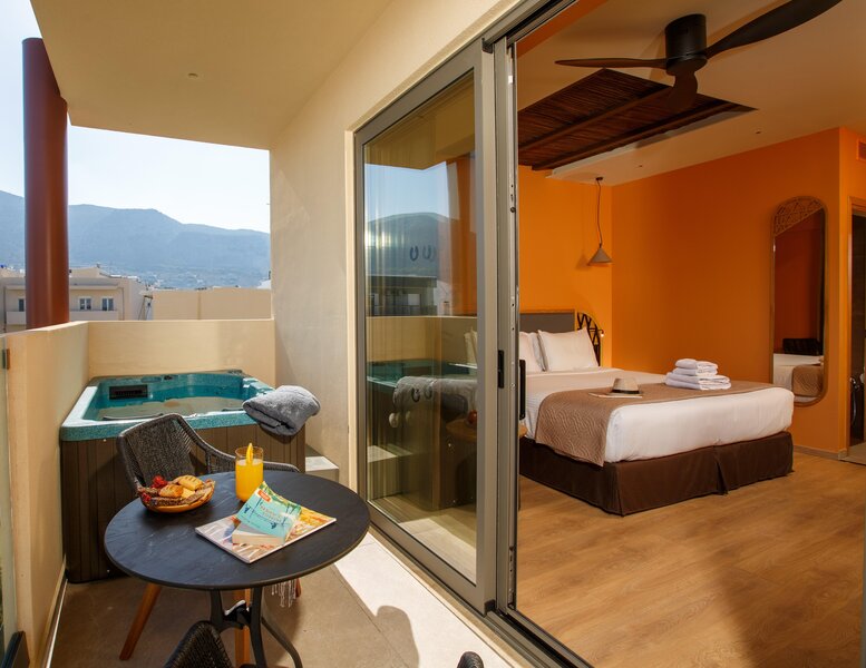 COOEE Palmera Beach 65