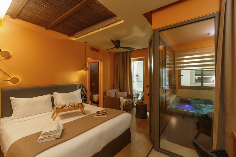 Palmera Beach Hotel & Spa 14
